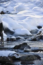 Déversoir du lac - © L.Fine