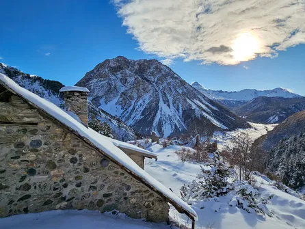 Snowshoeing at L'Alp chalets