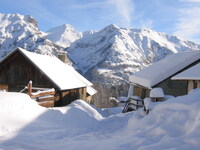 Les chalets du Granon en hiver - © ©STVDP