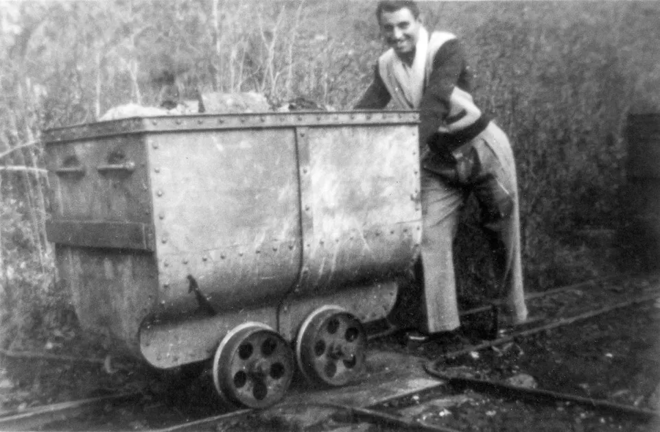 Vintage photo 1 - © SGMB