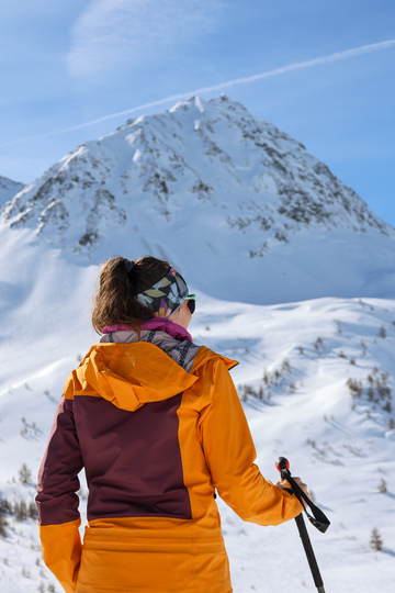 Snowshoe walk to the Vives fountain - © G.Charlier
