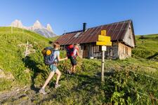 Le Perron - Refuge du Pic du Mas de la Grave_Saint-Jean-d'Arves