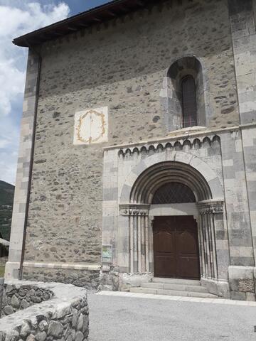 Sundial located on the south facade of the church of Villard-Saint-Pancrace - Izoard - © C.LECORRE/OTHV