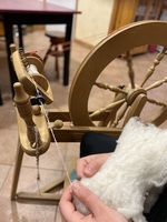 Tissage de la laine - © La maison des bêtes à laine