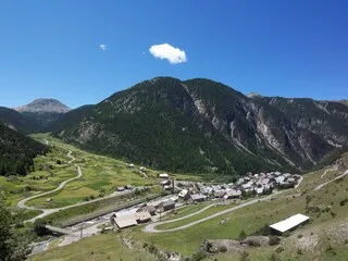 Viewpoint and village of Cervières - © OTHV