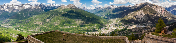 Vue depuis le Fort de la Croix de Bretagne - © Arthur Quere