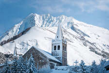 La Grave nella neve - © Thibault Poinas