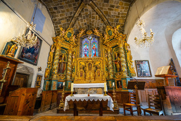L'intérieur de l'église Saint Marcellin de Névache - © Alpes photographies
