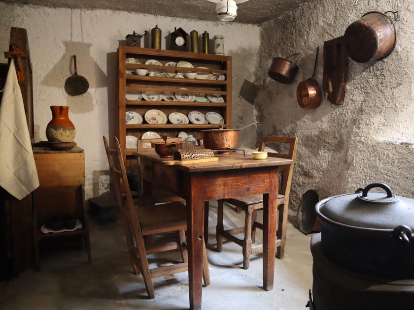L'espace repas de la maison musée Faure Vincent Dubois - © Laury Chamerlat