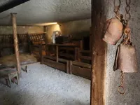La sala principale della casa Faure Vincent Dubois ospita le scuderie e gli alloggi dell'epoca. - © Laury Chamerlat