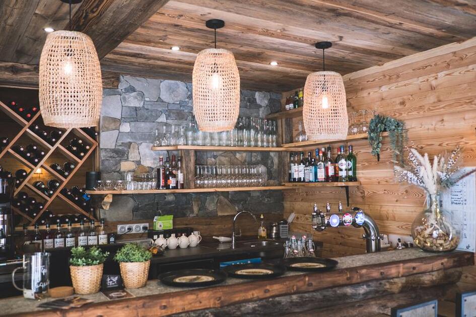 Bar restaurant - © La Luge à Foin