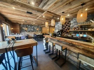 Intérieur restaurant La Luge à Foin - © La Luge à Foin