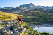 Lac long et rond des Muandes - © Alpes photographies