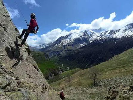 Les Ayes climbing school
