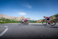 Col de l'Izoard - Cycling tourism - © Alpes Photographies