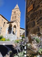 Il sentiero del postino attraversa la frazione di Les Terrasses - © Laury Chamerlat