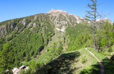 Le rocher de Roure par le torrent de Sachas_Puy-Saint-André - © S.Morattel