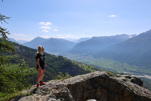 Le rocher de Roure par le torrent de Sachas