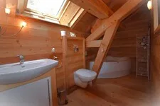 salle de bain avec wc - © Kevin Le Men
