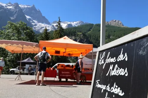 La Grave village's Market place