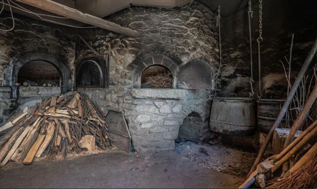 Journées Européennes du Patrimoines - Guided tour of the Villar d'Arène bread oven_Villar-d'Arêne - © Alpes Photographies