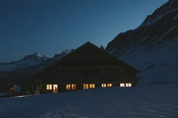 Alpe de Villar d'Arène Mountain hut (FFCAM) - © BONNEAU T