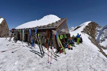 Rifugio Adèle Planchard - © ©RefugeAdelePlanchard