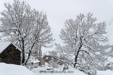 Paysage hivernal du Hameau des Hières au dessus de la Grave - © ©B.Boone