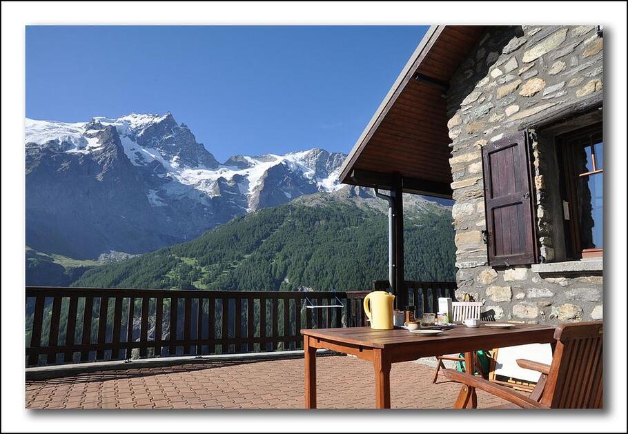 The summer terrace - © ©sionnetfrederic