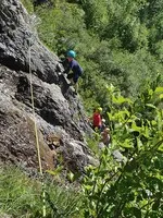 Petit Pilier by the waterfall with Aventure Verticale La Meije.O - © O.MartinCocher
