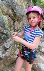 Multi-activities training for 6-12 years old with Odile hiking guide - © O.MartinCocher