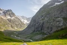 Vue sur le plan de l'Alpe de Villar d'Arène - © © T. Blais