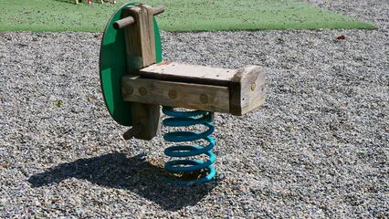 Jeux sur ressort - © Office de Tourisme de Montgenèvre