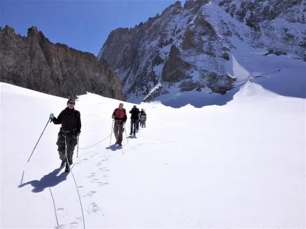 Balade découverte ou randonnée glaciaire avec le Bureau des Guides de La Grave