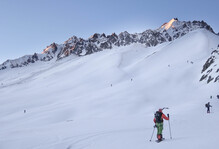 Traversée des écrins en Ski de rando_Azimut - © Teddy Guieu