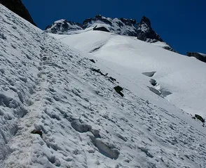 Itinerario alpinistico: il Rocher de l'Aigle - © @AdrienMaffei