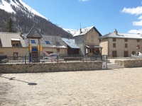 Aire de jeux à Villar d'arène - © OTHV
