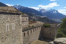 Fort des Salettes from La Vachette - © FGuffroy