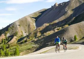 Montée du col de l'Izoard - Hautes Vallées - © F. Dupuis