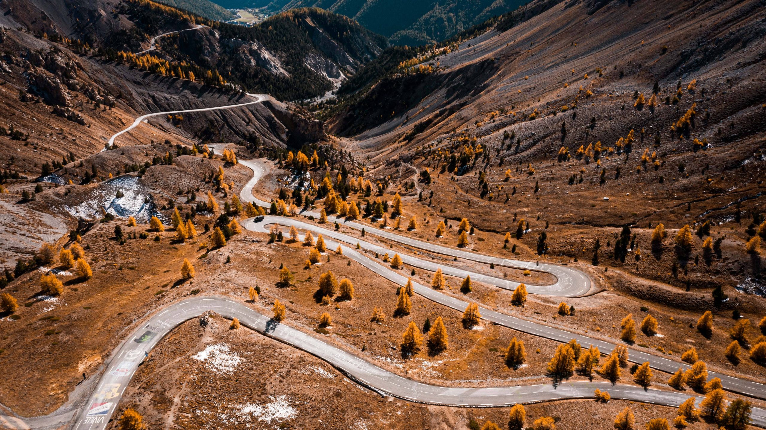 Col de l'Izoard - La route emblématique des Alpes
