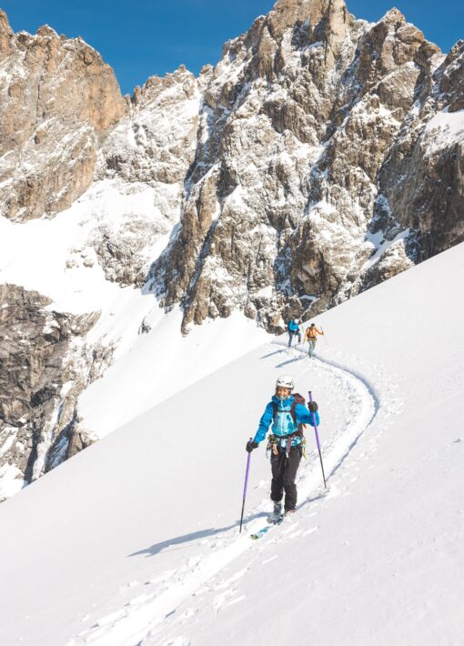 Traversée du Promontoire au Pavé par le col du Pavé, La Meije face sud, ski de rando, printemps ©Arthur Delicque - collection FFCAM (1 (20) (1)