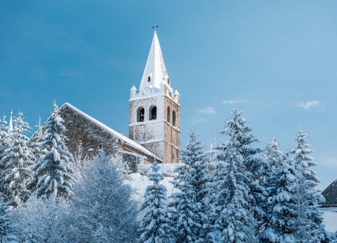 La Grave, église neige, hiver - T.Poinas (1) (1)