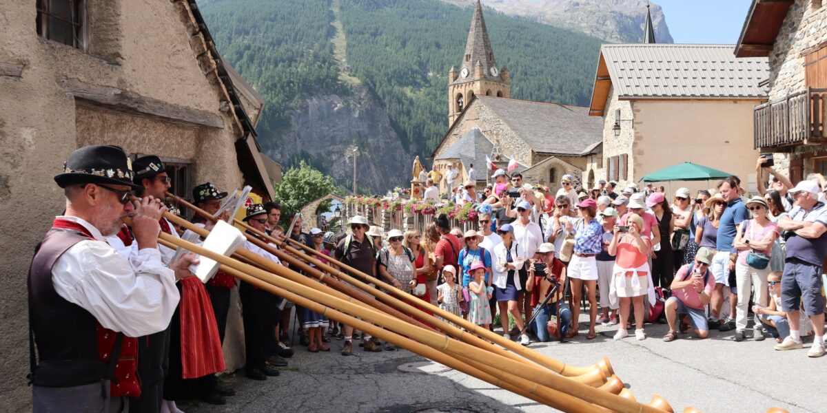 Fête patronale de la Grave, Gravarelle, été 2025 - Laury Chamerlat (2)