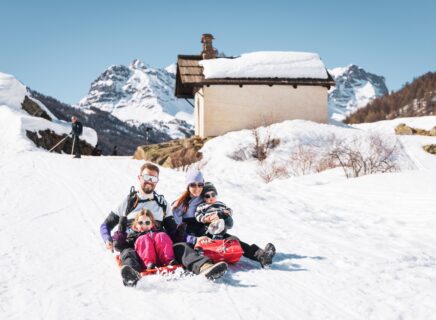 Famille, pique nique, balade, luge, Haute Clarée, hiver 2026 - Thibaut Blais (126)