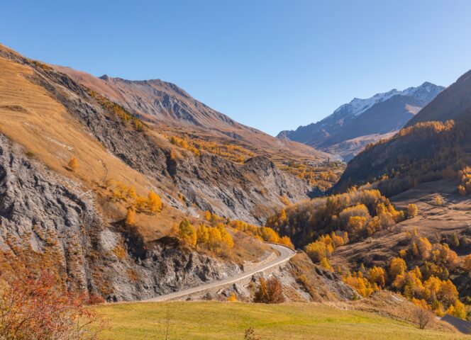 Vue sur Villar d'Arene, automne ©Itinera Magica (1)