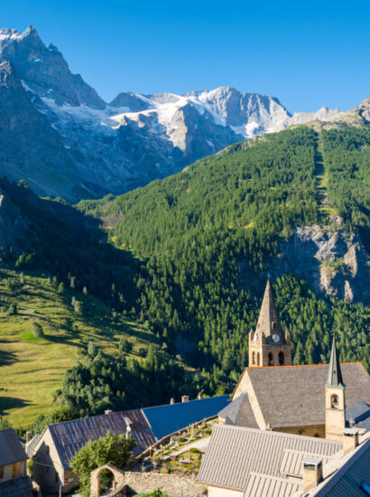 LA-GRAVE-village-9©-T.Poinas-scaled