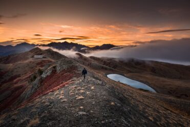 Randonnee-lever-de-soleil-grand-charvia-cervieres-4-scaled